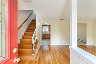 15 Walnut St, Needham, MA 02492 - Photo 2