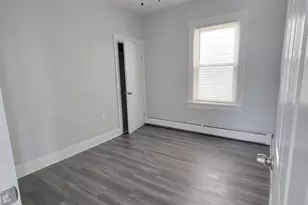 13 Regent Ave, Providence, RI 02908 - Photo 12