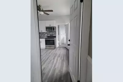 13 Regent Ave #2, Providence, RI 02908 - Photo 6