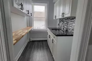 13 Regent Ave, Providence, RI 02908 - Photo 1