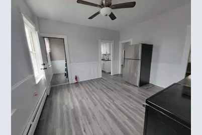 13 Regent Ave #2, Providence, RI 02908 - Photo 4