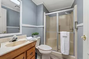 46 Leisurewoods Dr, Rockland, MA 02370 - Photo 16