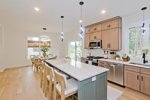 11 Woodland Ln, Belchertown, MA 01007 - Photo 16