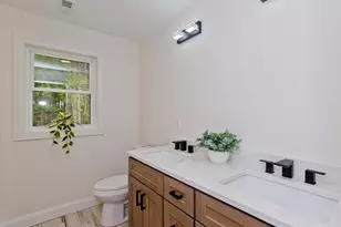 11 Woodland Ln, Belchertown, MA 01007 - Photo 34