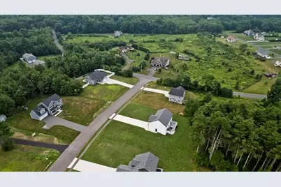 11 Woodland Lane, Belchertown, MA 01007 - Photo 8