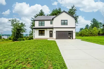 11 Woodland Lane, Belchertown, MA 01007 - Photo 2
