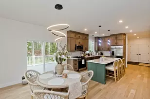 11 Woodland Ln, Belchertown, MA 01007 - Photo 14