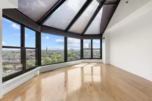 16 Harcourt St, Boston, MA 02116 - Photo 2