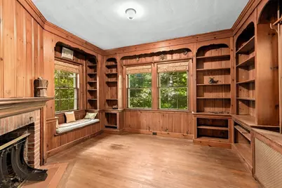 25 Hundreds Cir, Wellesley, MA 02481 - Photo 2