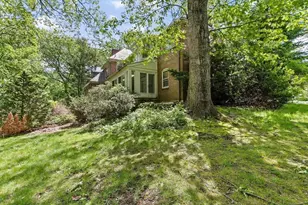 25 Hundreds Cir, Wellesley, MA 02481 - Photo 20