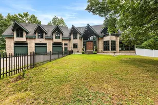 48 Sherburne Ave, Tyngsborough, MA 01879 - Photo 1