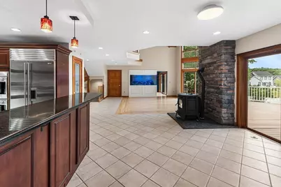 48 Sherburne Ave, Tyngsborough, MA 01879 - Photo 8
