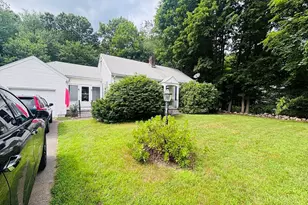 86 Mechanic St, Foxboro, MA 02035 - Photo 4