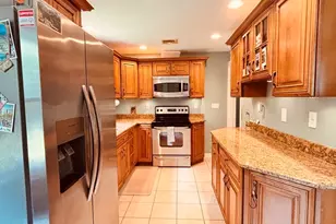 86 Mechanic St, Foxboro, MA 02035 - Photo 6