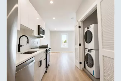 1305 Hyde Park Ave. #213, Boston, MA 02136 - Photo 2