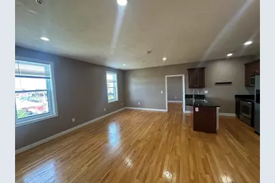 100 Fellsway West #401, Somerville, MA 02145 - Photo 4
