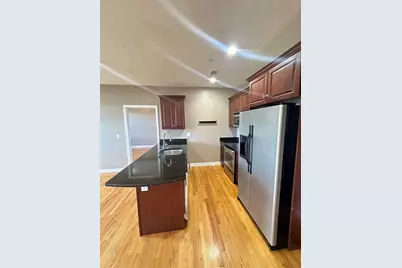 100 Fellsway West #401, Somerville, MA 02145 - Photo 12