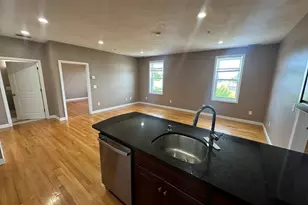 100 Fellsway W, Somerville, MA 02145 - Photo 14