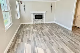295 Kingsley Rd, Hull, MA 02045 - Photo 4