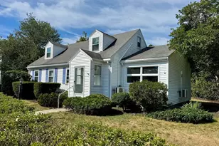 295 Kingsley Rd, Hull, MA 02045 - Photo 2