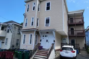 10 Rockdale Ave, Lowell, MA 01854 - Photo 2