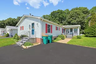 3 Merlin Dr, Attleboro, MA 02703 - Photo 2