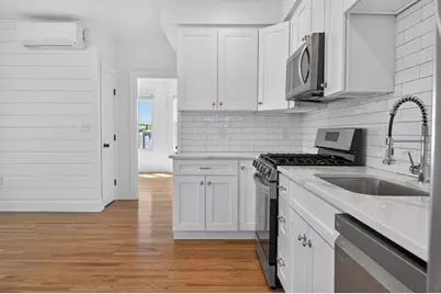 138 Centre Street #6, Boston, MA 02124 - Photo 6