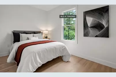 138 Centre Street #6, Boston, MA 02124 - Photo 4
