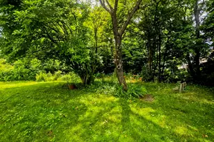 102 Church St, Ware, MA 01082 - Photo 8