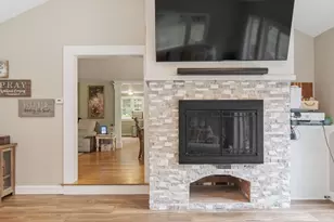 241 Reservoir Rd, Lunenburg, MA 01462 - Photo 20