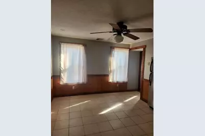 106 Mill St, Worcester, MA 01603 - Photo 8