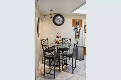 223 Robert Rd, Dedham, MA 02026 - Photo 6