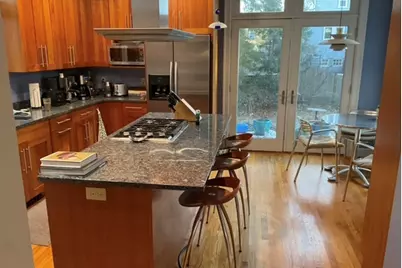 34 Woodcliff Rd, Newton, MA 02461 - Photo 2