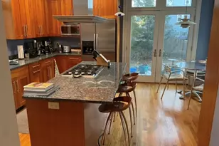 34 Woodcliff Rd, Newton, MA 02461 - Photo 2
