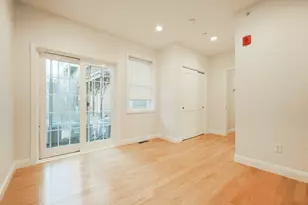 375 Dorchester St, Boston, MA 02127 - Photo 10