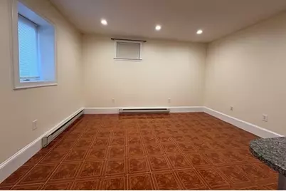 69 Babcock St #7, Brookline, MA 02446 - Photo 6