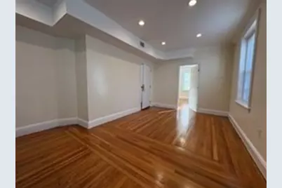 73 Thatcher St #201, Brookline, MA 02446 - Photo 6