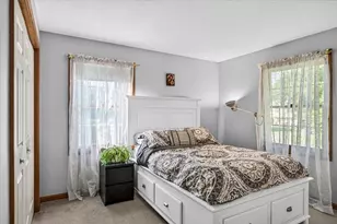 43 Zachary Ln, Agawam, MA 01001 - Photo 10