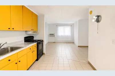 126 Beaver St #4, Framingham, MA 01702 - Photo 1