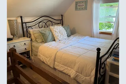 217 Middleboro Road, Freetown, MA 02717 - Photo 22