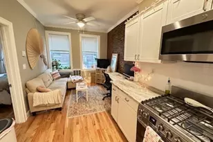 60 N Margin St, Boston, MA 02113 - Photo 2