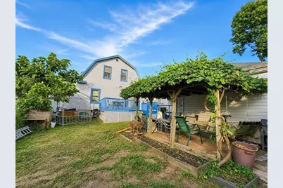89 Sayles St, Lowell, MA 01851 - Photo 24