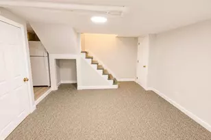 89 Sayles St, Lowell, MA 01851 - Photo 18