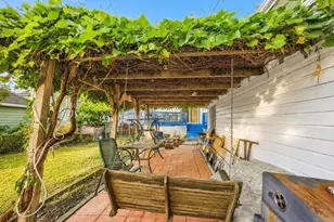 89 Sayles St, Lowell, MA 01851 - Photo 26