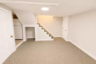 89 Sayles St, Lowell, MA 01851 - Photo 18
