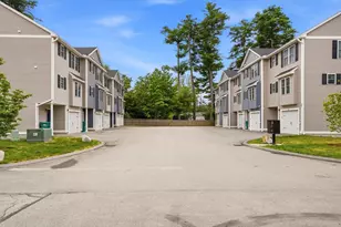 18 Dumaine Ave, Nashua, NH 03063 - Photo 2