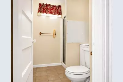 56 Marlborough St, Chelsea, MA 02150 - Photo 14