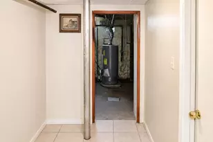 56 Marlborough St, Chelsea, MA 02150 - Photo 22