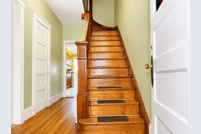 56 Marlborough St, Chelsea, MA 02150 - Photo 2