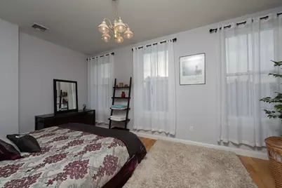 7 Harvard Square #4B, Brookline, MA 02445 - Photo 2